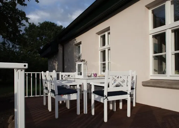 Ehemaliges Pfarrhaus Alt Teterin Апартаменты Butzow (Vorpommern-Greifswald)